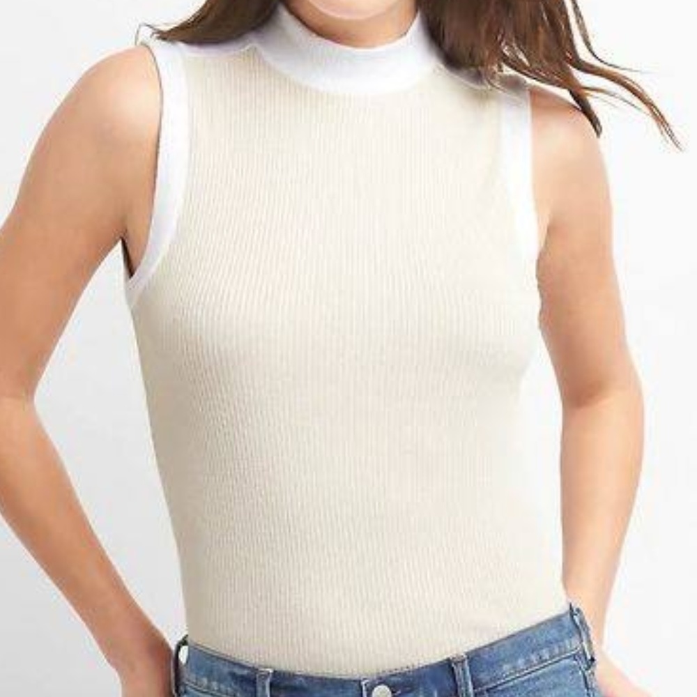 GAP Softspun Sleeveless Mockneck Anchorage Cream